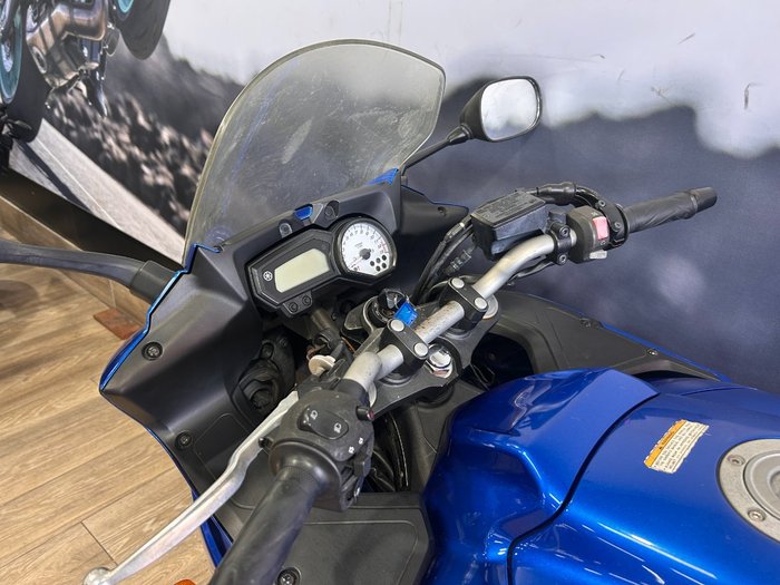 2011 Yamaha FZ8S BLUE