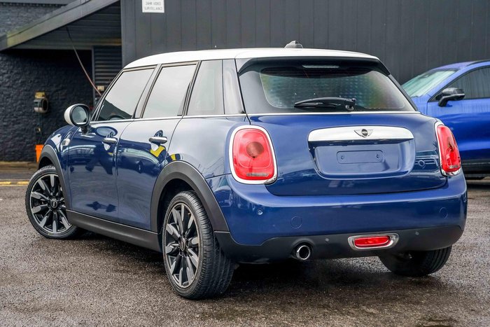 2017 MINI Hatch Cooper