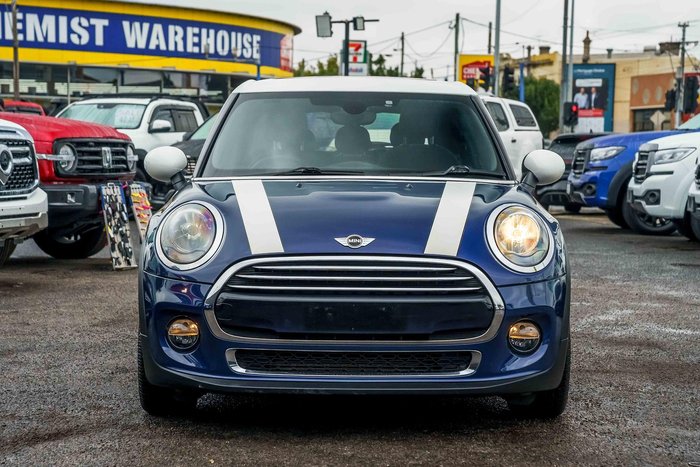 2017 MINI Hatch Cooper