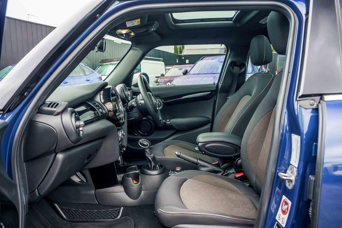 2017 MINI Hatch Cooper