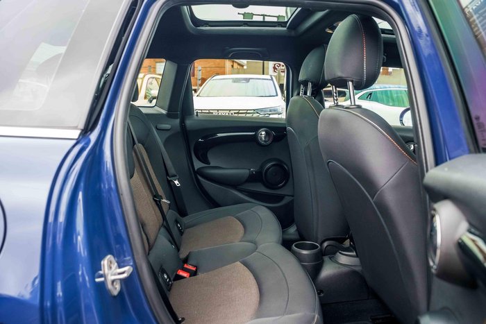 2017 MINI Hatch Cooper