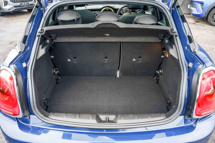 2017 MINI Hatch Cooper