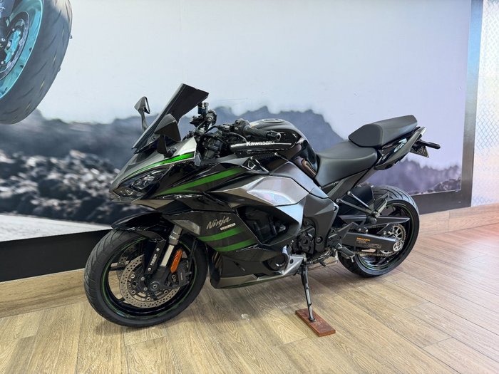 2020 Kawasaki NINJA 1000SX GREEN