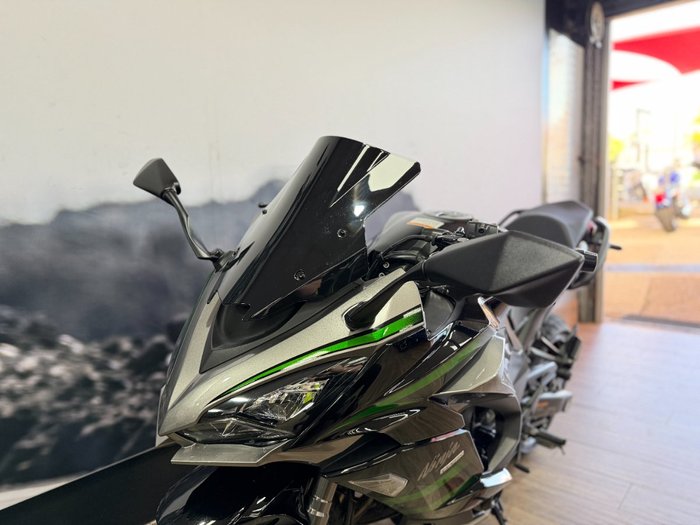 2020 Kawasaki NINJA 1000SX GREEN