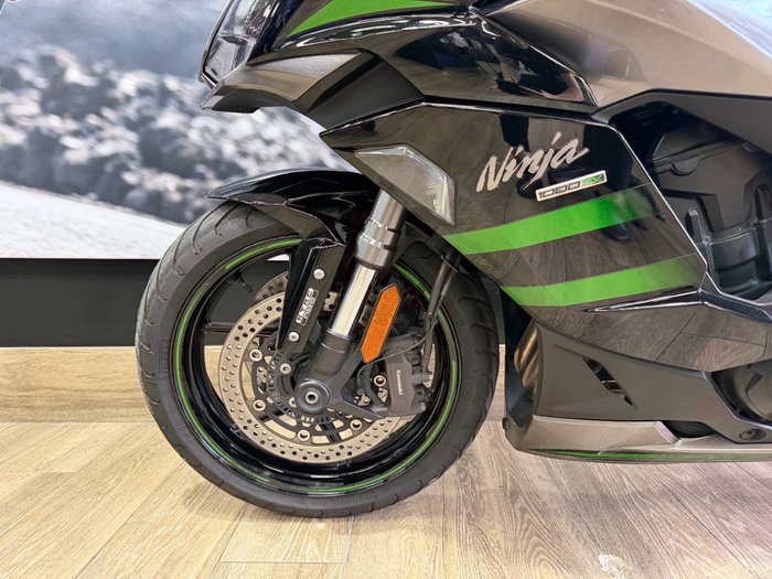 2020 Kawasaki NINJA 1000SX GREEN