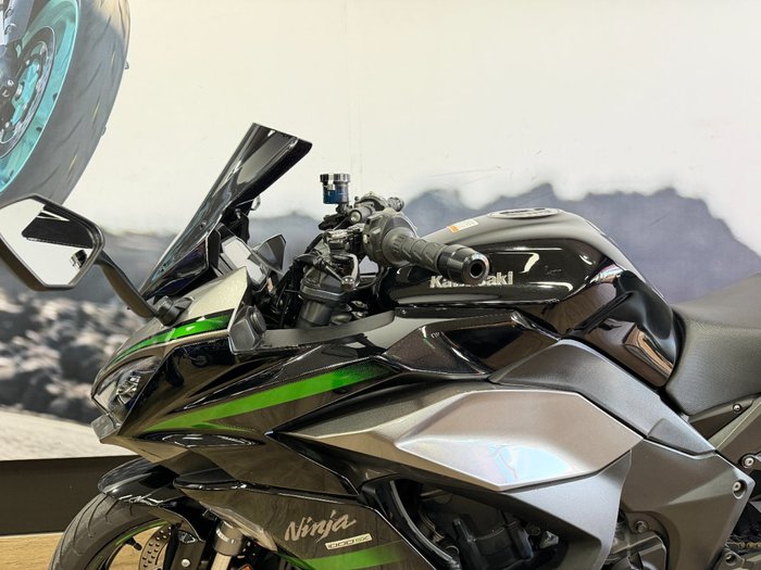 2020 Kawasaki NINJA 1000SX GREEN
