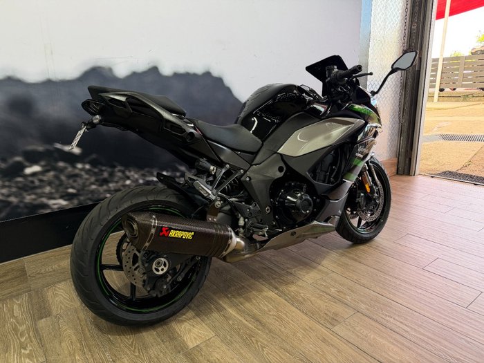 2020 Kawasaki NINJA 1000SX GREEN