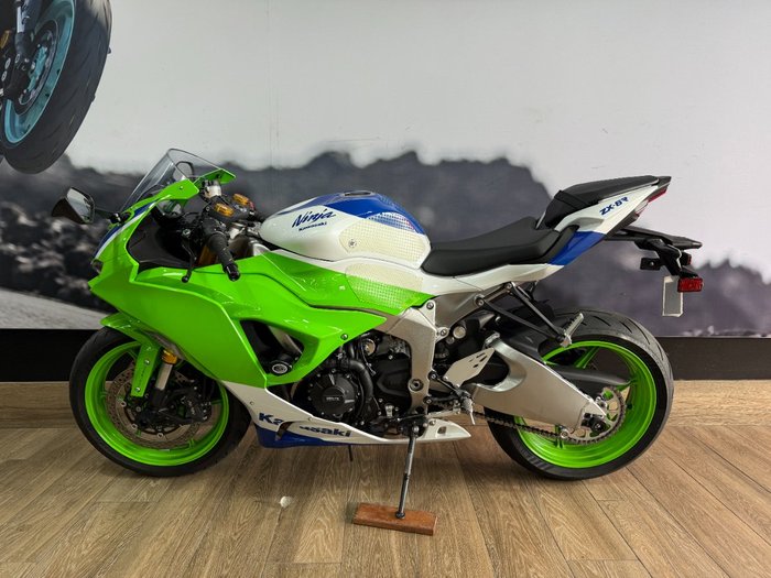 2024 Kawasaki 2024 Kawasaki 636CC NINJA ZX-6R 40th ANNIVERSARY EDITION GREEN