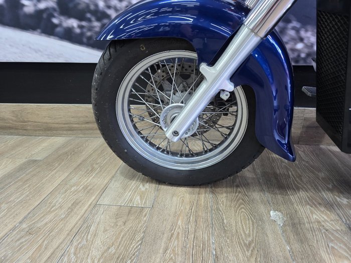 2009 Suzuki VL800 (BOULEVARD C50) BLUE