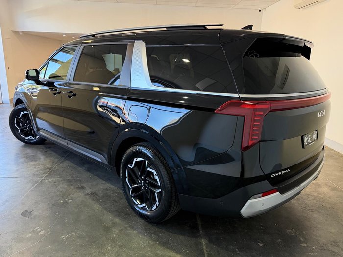 2024 Kia Carnival Sport+