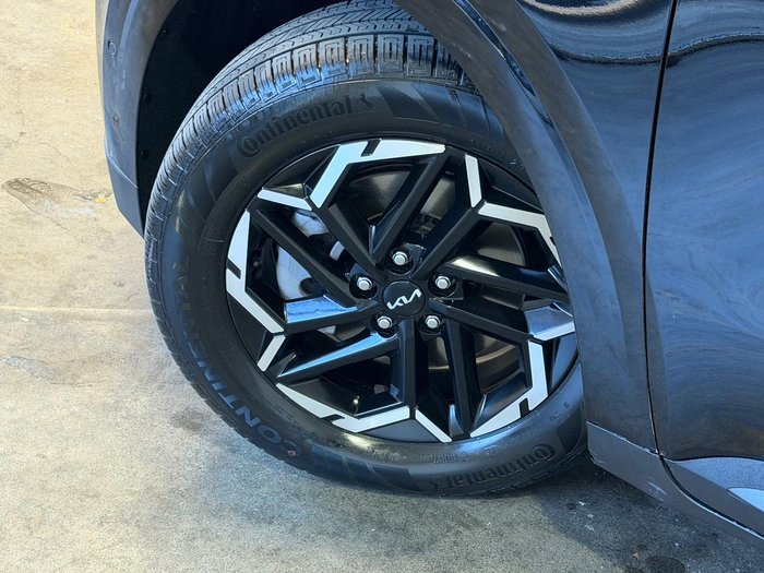 2024 Kia Carnival Sport+