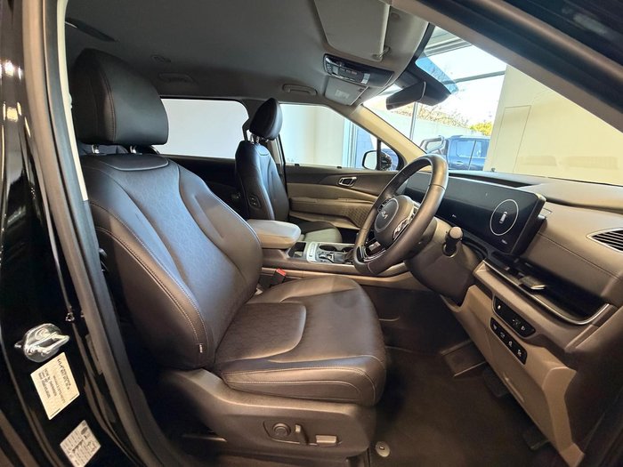 2024 Kia Carnival Sport+