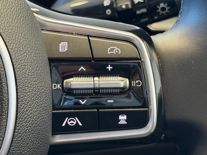 2024 Kia Carnival Sport+