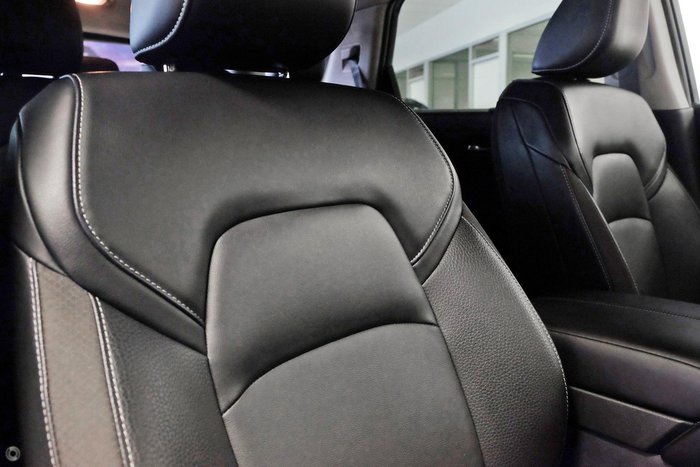 2024 Nissan Pathfinder Ti