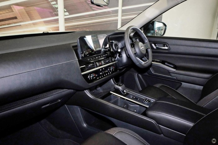 2024 Nissan Pathfinder Ti