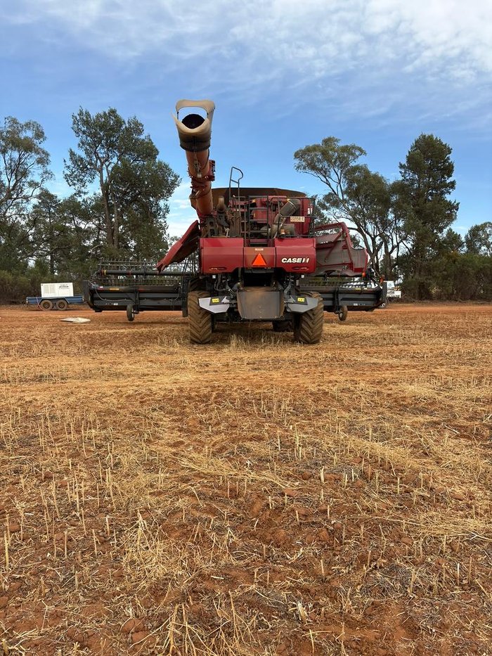 2018 CASE IH 8240 Combine