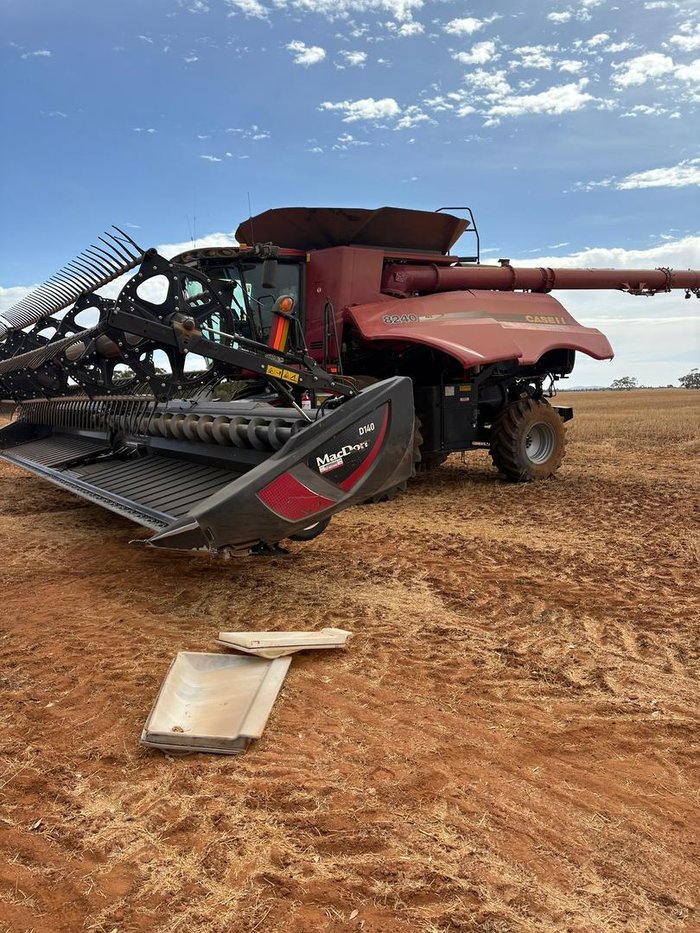 2018 CASE IH 8240 Combine
