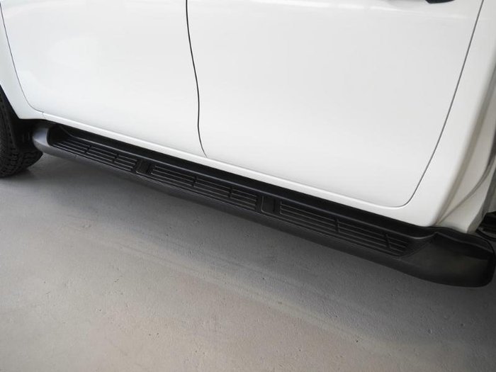 2022 Toyota Hilux SR