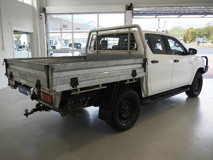 2022 Toyota Hilux SR