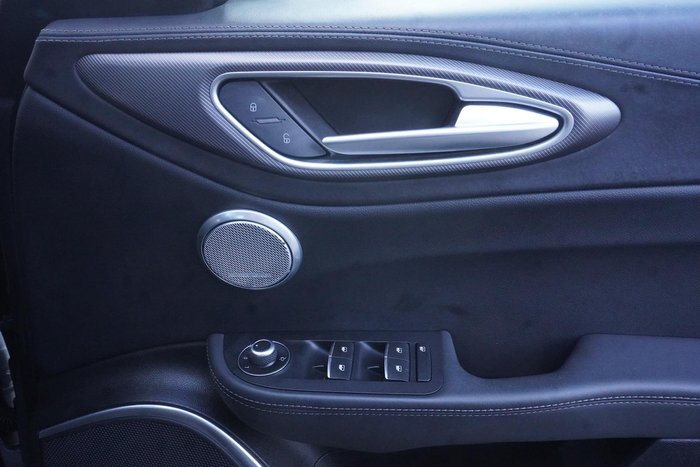 2019 Alfa Romeo Giulia Veloce