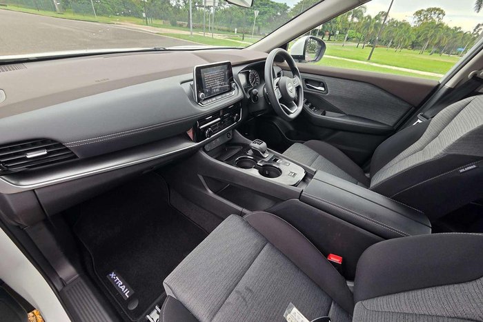 2025 Nissan X-TRAIL ST T33 MY25 Solid White