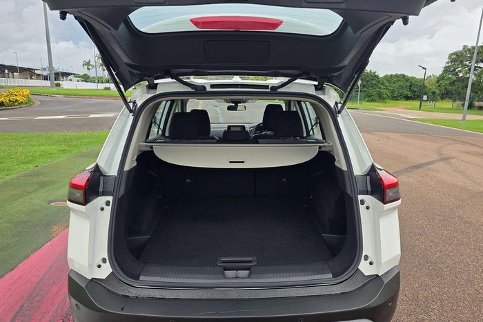 2025 Nissan X-TRAIL ST T33 MY25 Solid White