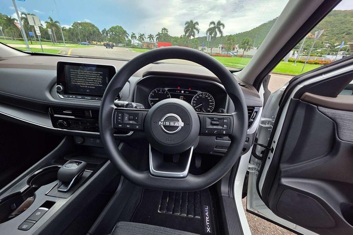 2025 Nissan X-TRAIL ST T33 MY25 Solid White