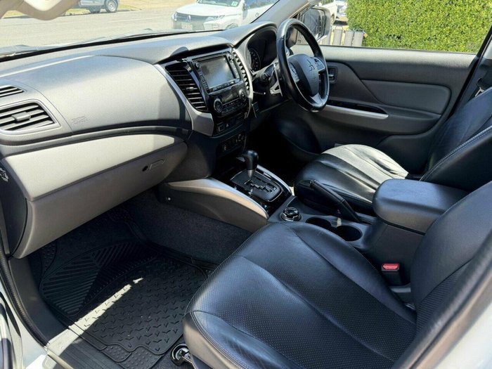 2015 Mitsubishi Triton Exceed