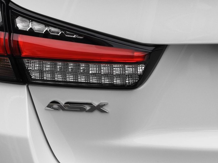 2024 Mitsubishi ASX ES