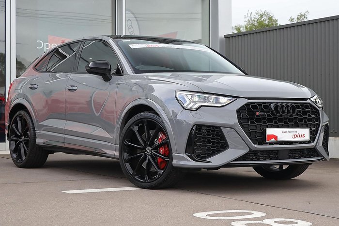 2022 Audi RS Q3