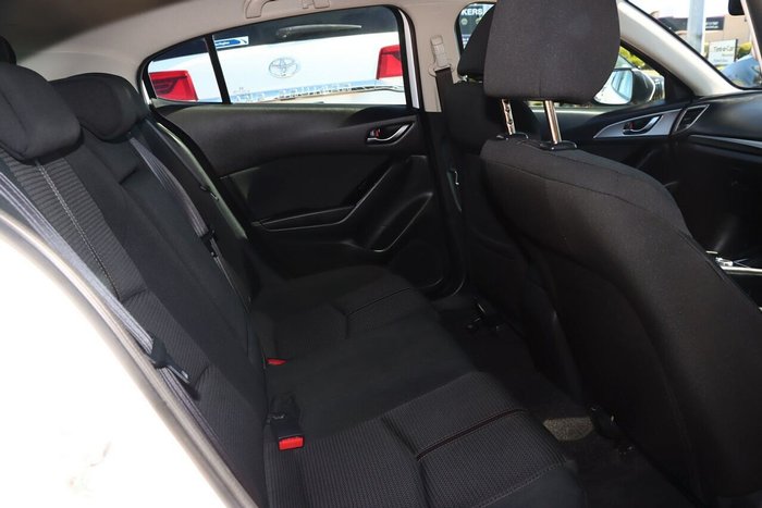 2018 Mazda 3 Maxx Sport