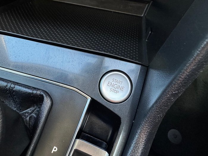 2016 Volkswagen Tiguan 110TSI Comfortline 5N MY17 Deep Black