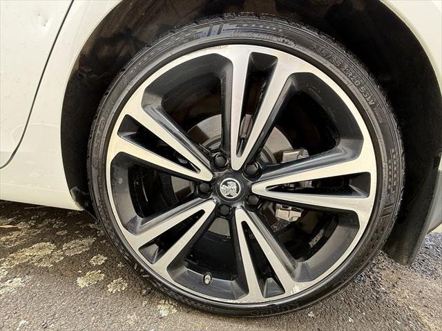 2018 Holden Calais V