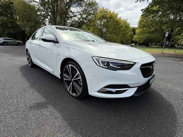 2018 Holden Calais V