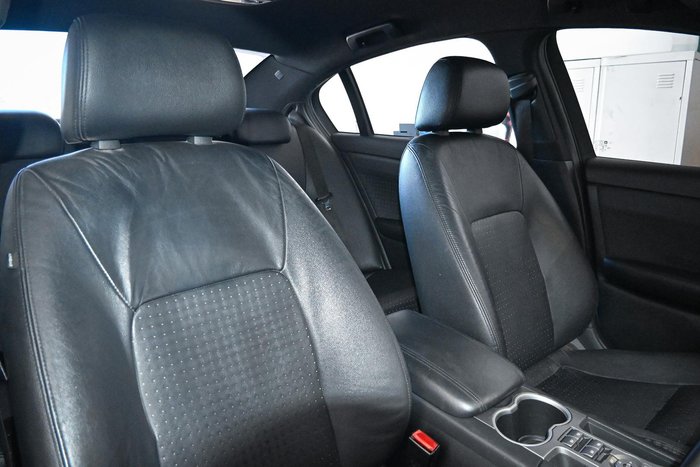 2012 Holden Calais V