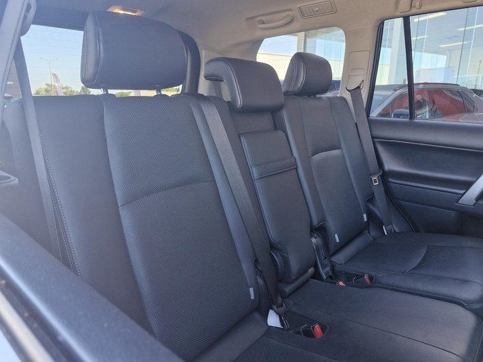 2020 Toyota Landcruiser Prado VX