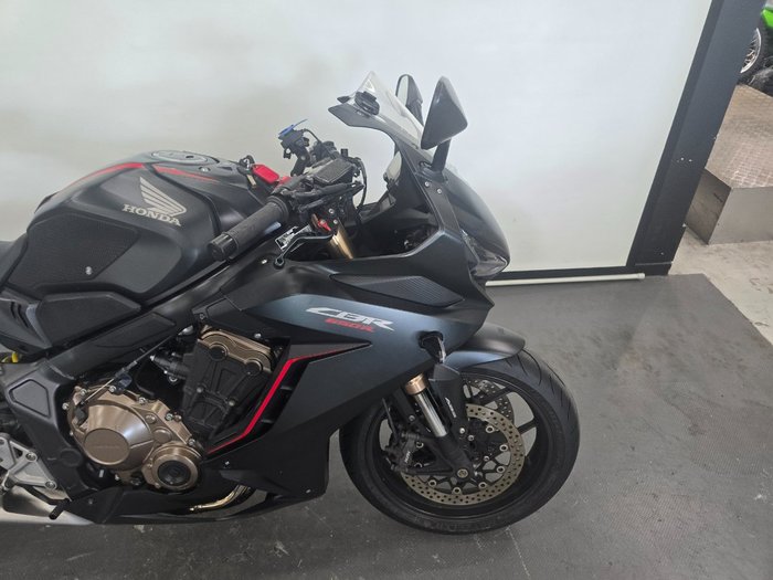 2019 Honda CBR650R Black