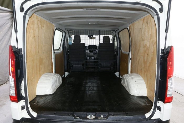 2022 Toyota Hiace
