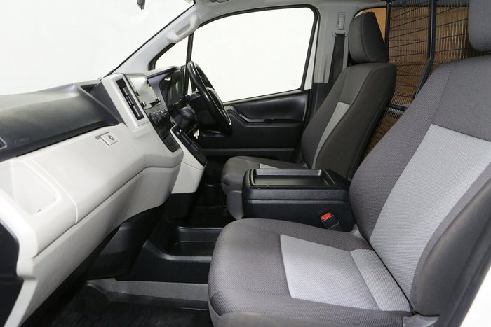 2022 Toyota Hiace