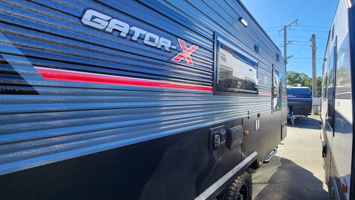 2026 JB Caravans Gator X 18'6 Club Lounge