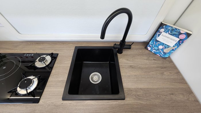 2026 JB Caravans Gator X 18'6 Club Lounge