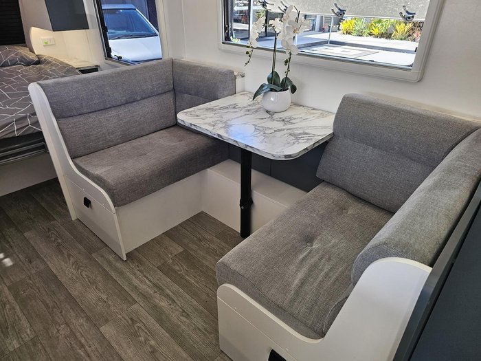 2026 New Age Caravans Manta Ray Mr20 Exp My26