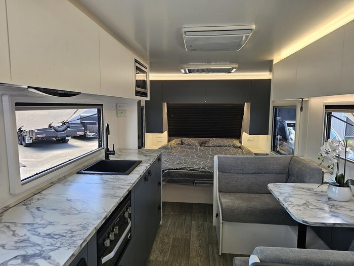 2026 New Age Caravans Manta Ray Mr20 Exp My26