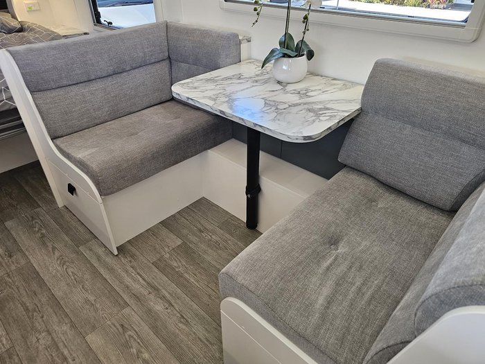 2026 New Age Caravans Manta Ray Mr20 Exp My26