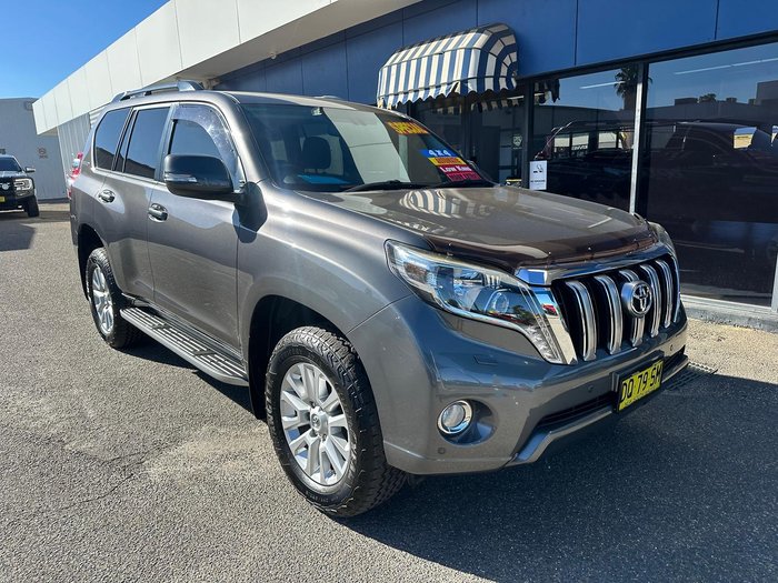 2017 Toyota Landcruiser Prado VX