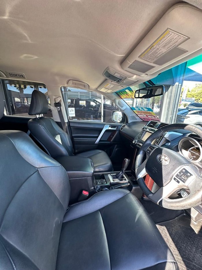 2017 Toyota Landcruiser Prado VX