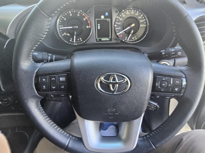 2022 Toyota Hilux SR5 GUN126R 4X4 Dual Range Glacier White