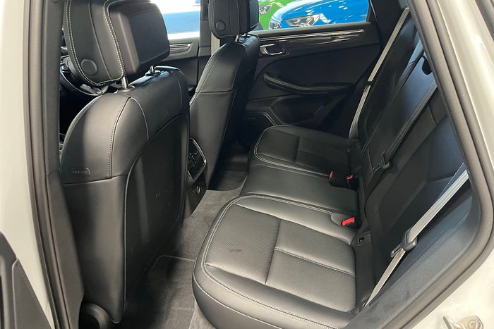 2024 Porsche Macan GTS