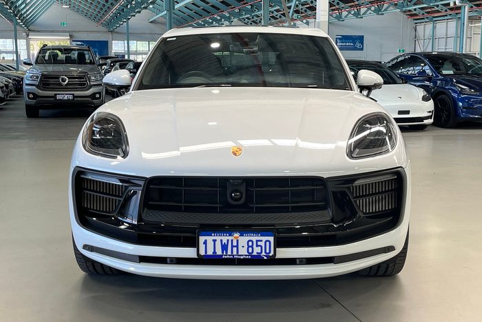2024 Porsche Macan GTS