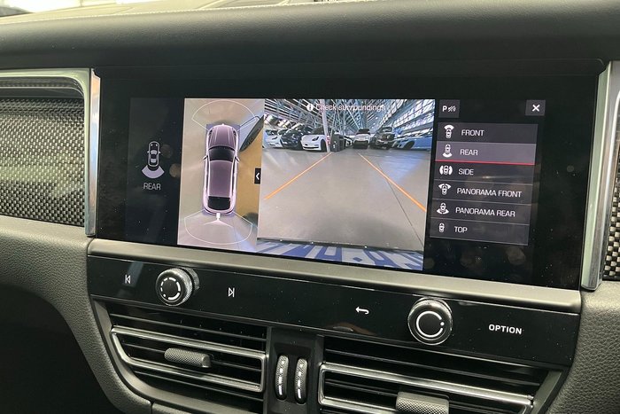 2024 Porsche Macan GTS